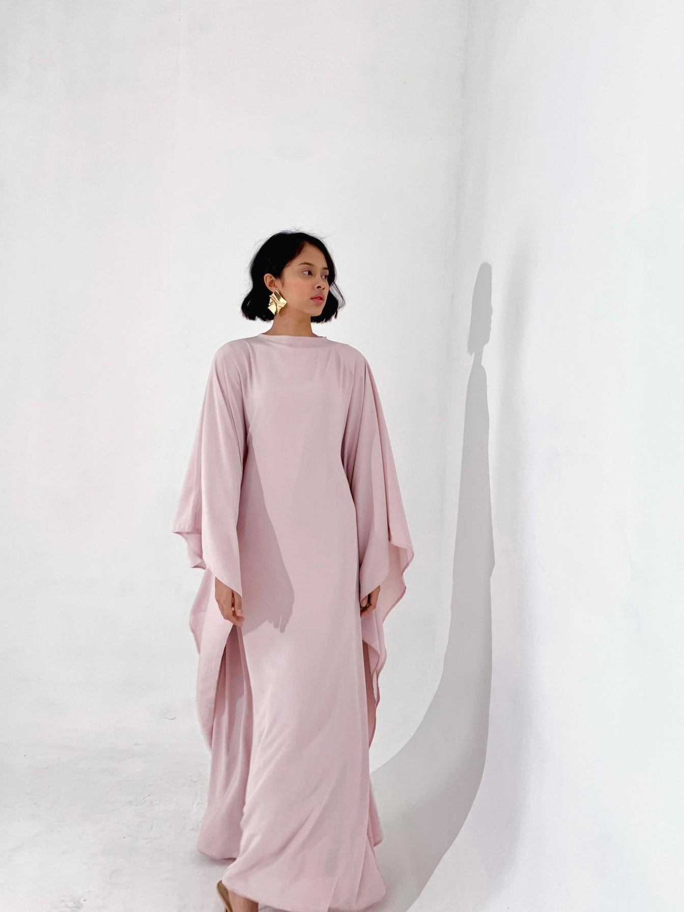 Dusty Pink Plissé Kaftan Dress